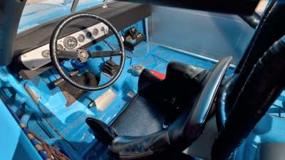01-70s-NASCAR-Interior