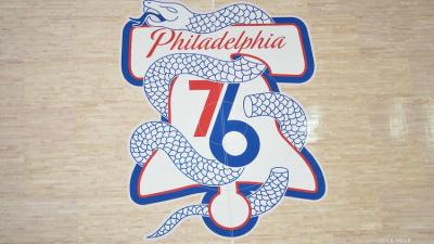 04-76ers-Snake-Half-Court-Logo