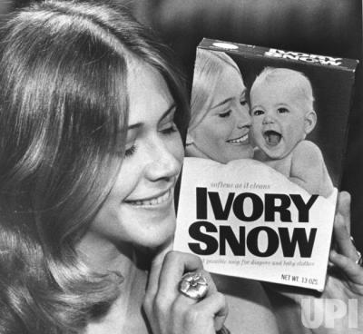 05-Marilyn-Chambers-Ivory-Snow