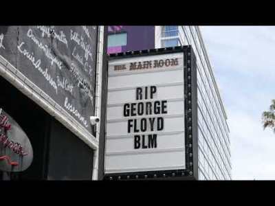 01-Comedy-Store-BLM-George-Floyd-Sign