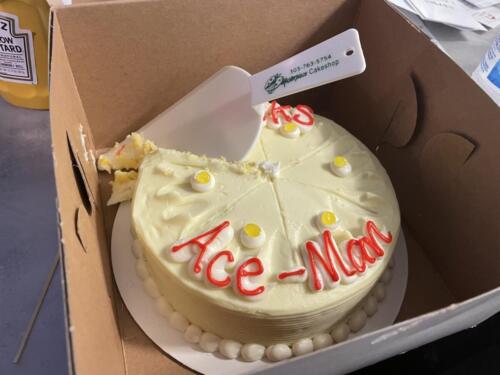01 - Denver Ace Man Cake