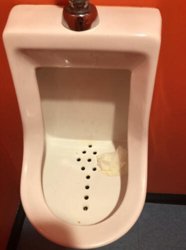 02 - Urinal Toilet Paper